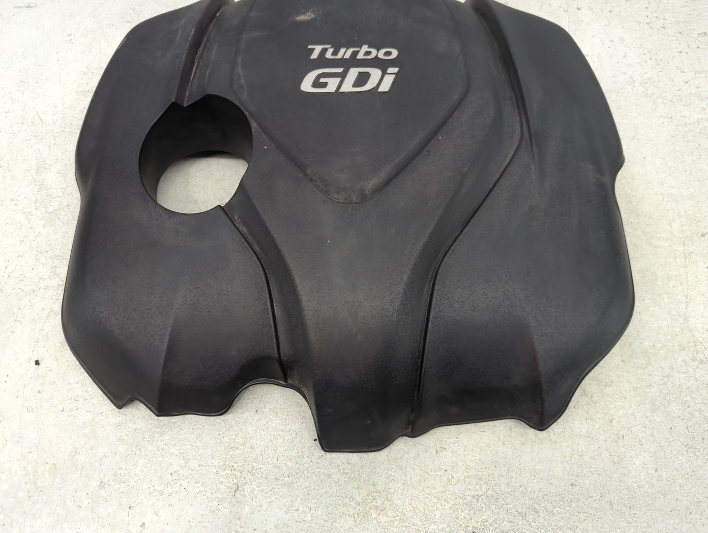 2014 Kia Sportage Engine Cover - Oemusedautoparts1.com