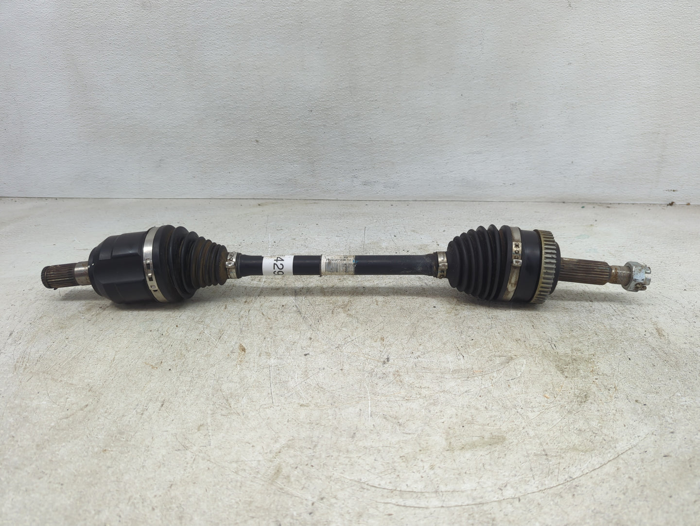 2014-2016 Kia Sportage Axle Shaft Front Driver Cv C/v - Oemusedautoparts1.com