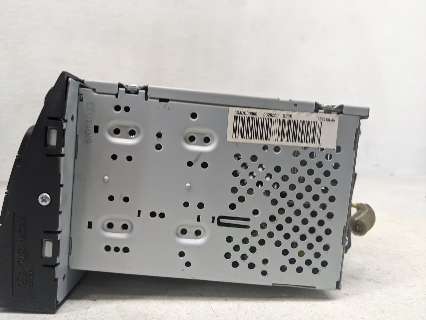2014-2016 Kia Sportage Radio AM FM Cd Player Receiver Replacement P/N:96190-3W930WK AC231SLAN Fits Fits 2014 2015 2016 OEM U