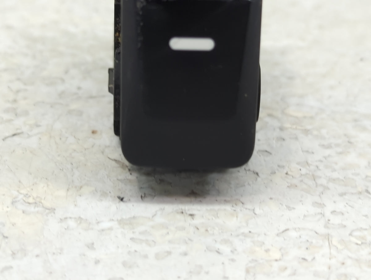 2014 Kia Sportage Passenger Right Power Window Switch - Oemusedautoparts1.com