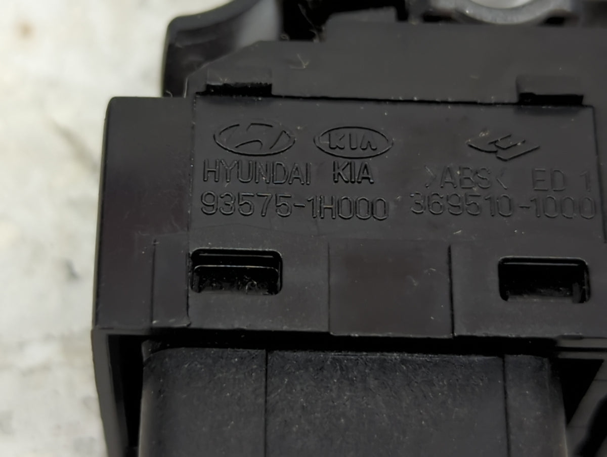 2014 Kia Sportage Passenger Right Power Window Switch - Oemusedautoparts1.com