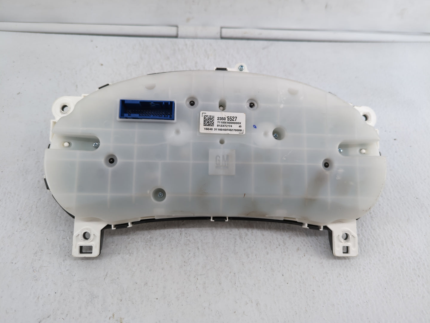 2014-2016 Kia Sportage Instrument Cluster Speedometer Gauges P/N:23505527 Fits Fits 2014 2015 2016 OEM Used Auto Parts - Oem