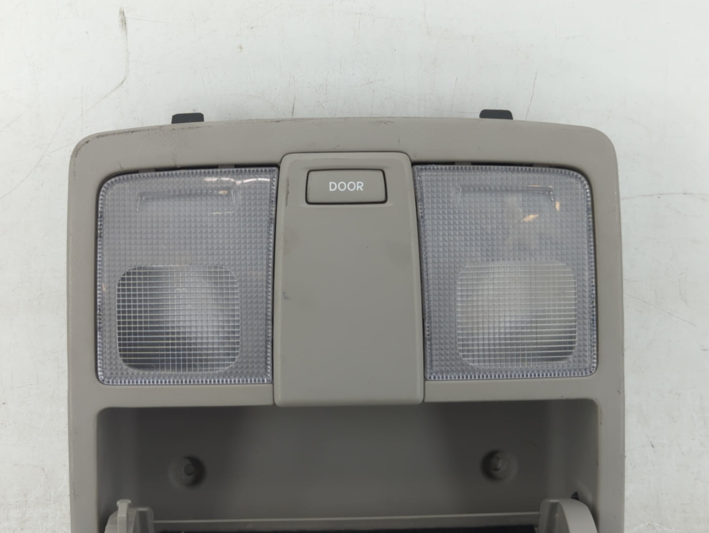 2014 Kia Sportage Overhead Roof Console Grey - Oemusedautoparts1.com