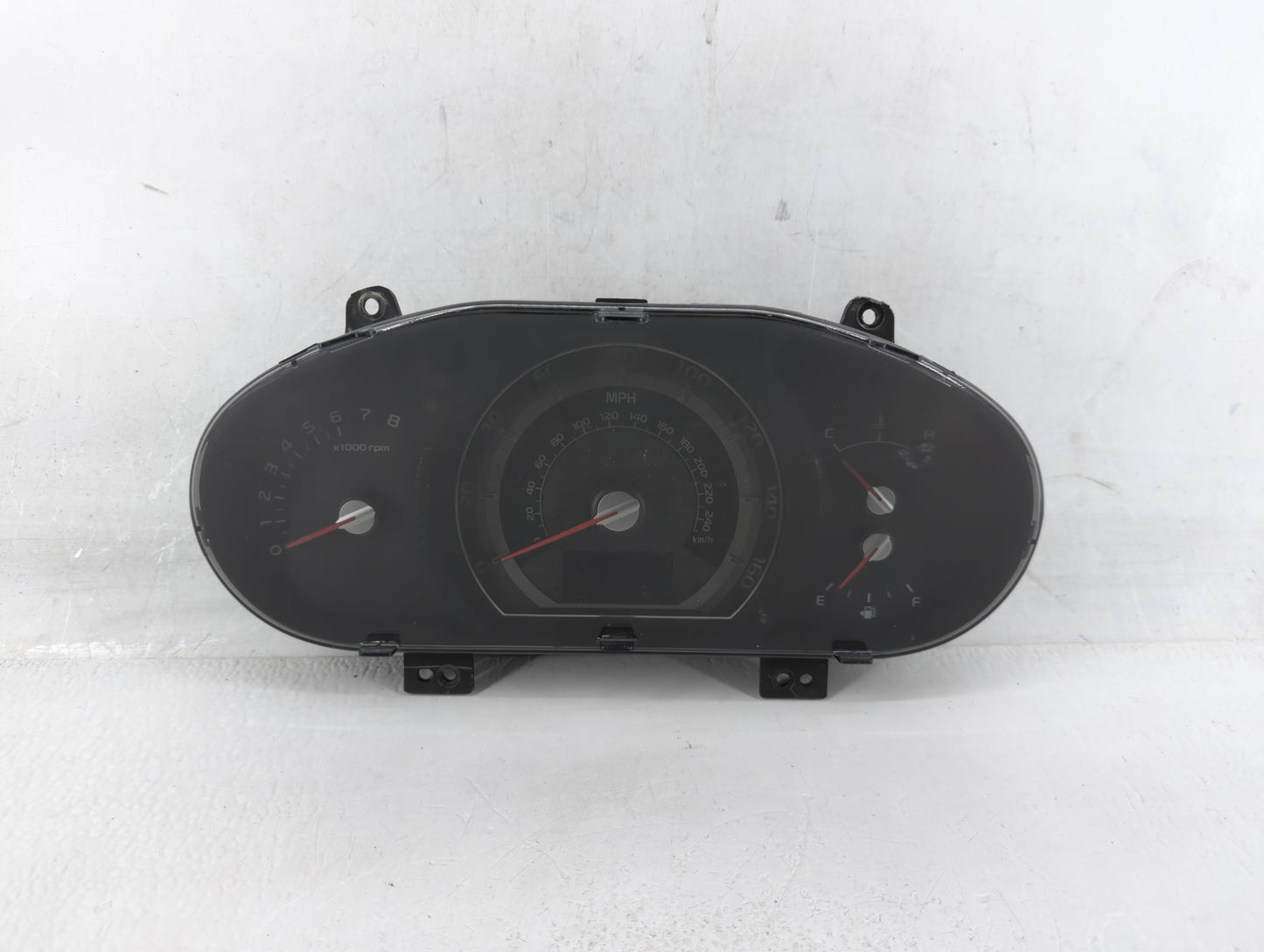 2014-2016 Kia Sportage Instrument Cluster Speedometer Gauges P/N:94021-3W025 Fits Fits 2014 2015 2016 OEM Used Auto Parts - 