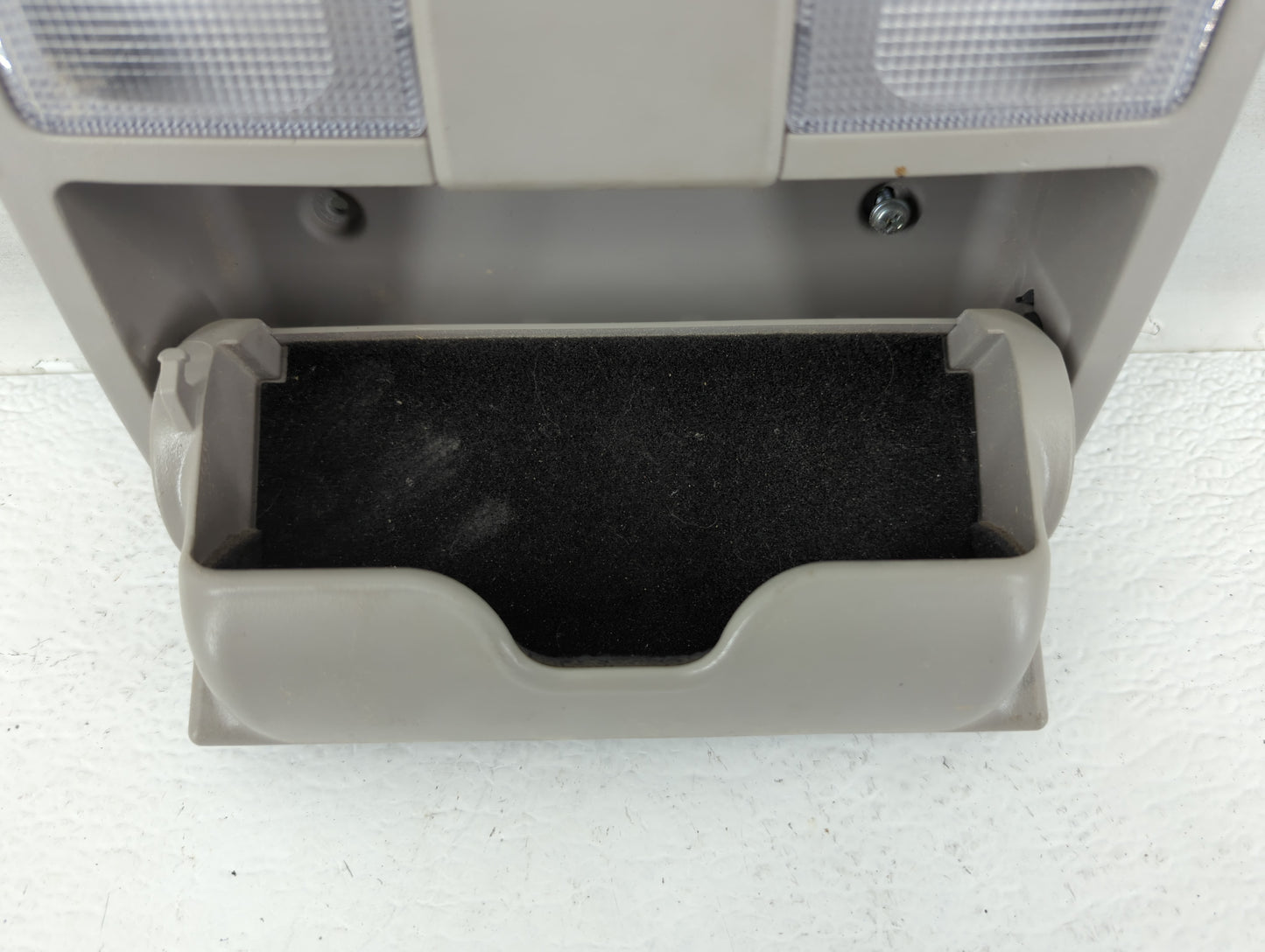 2011-2016 Kia Sportage Overhead Roof Console 573873 - Oemusedautoparts1.com