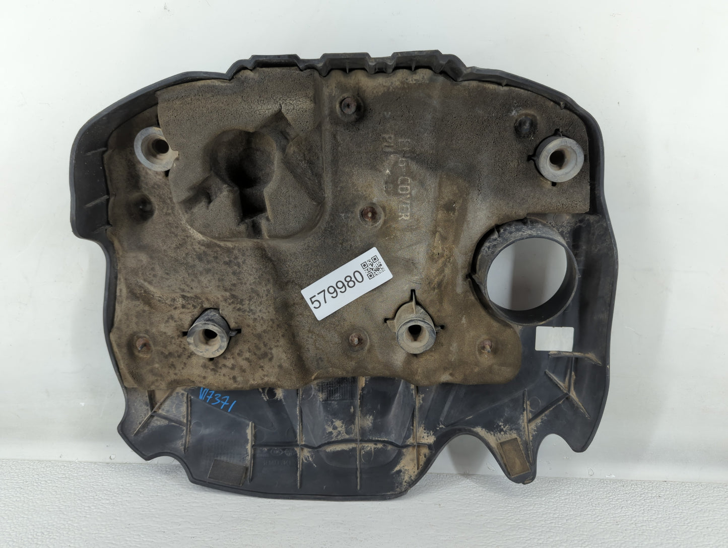 2014 Kia Sportage Engine Cover - Oemusedautoparts1.com