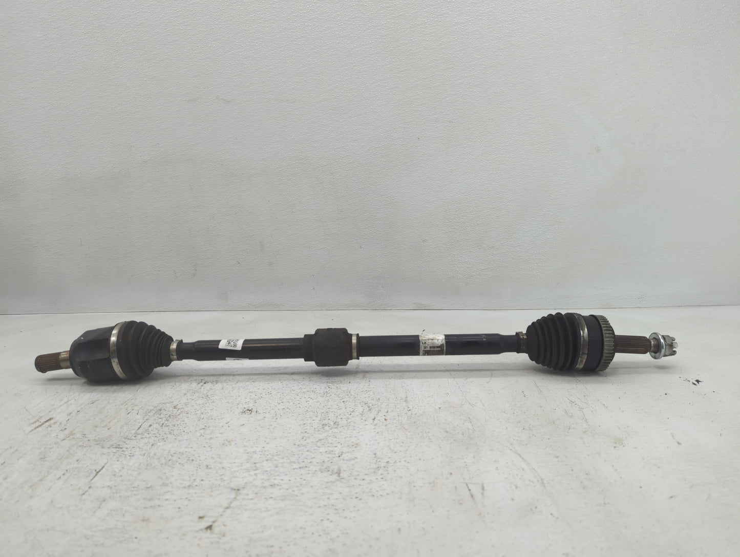 2014-2016 Kia Sportage Axle Shaft Front Passenger Cv C/v - Oemusedautoparts1.com