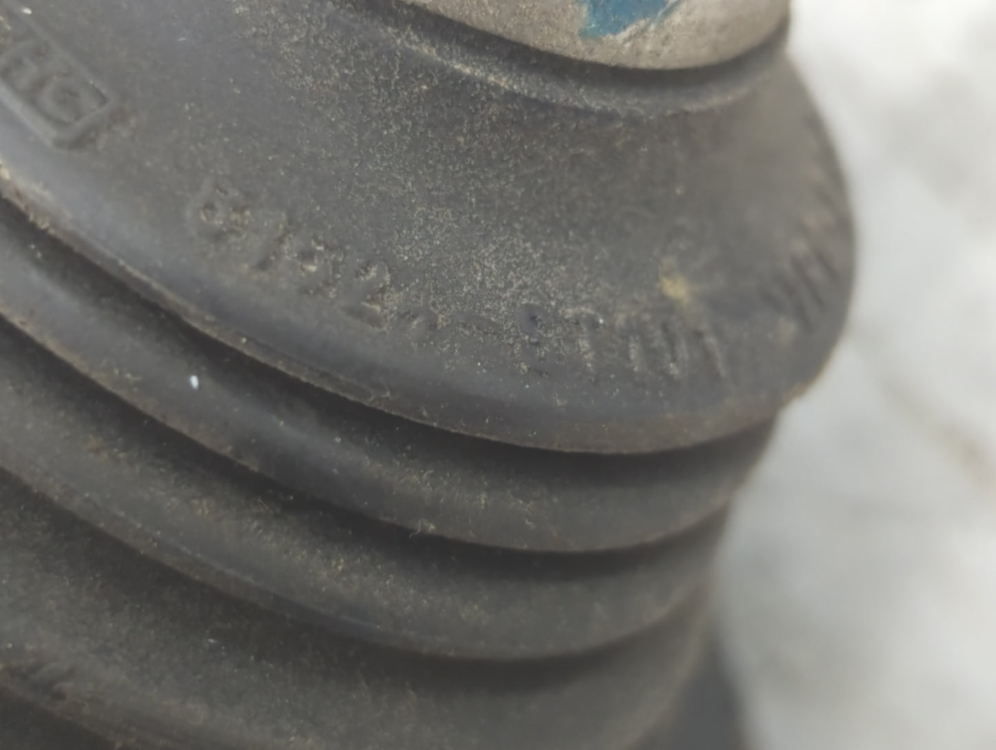 2014-2016 Kia Sportage Axle Shaft Front Passenger Cv C/v - Oemusedautoparts1.com