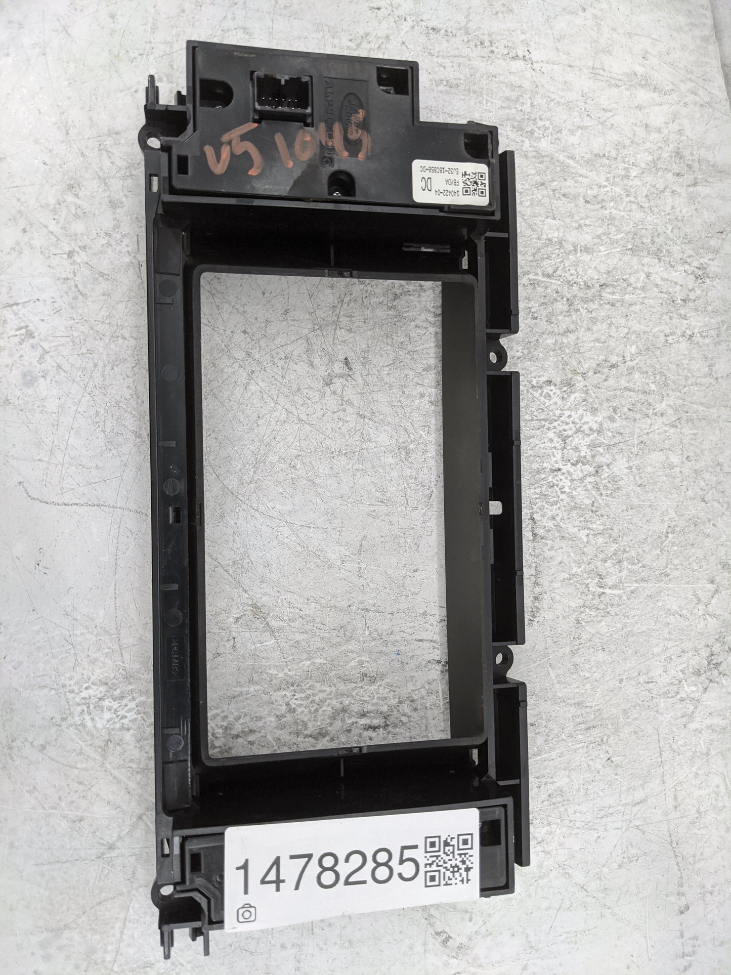 Land Rover Evoque Radio Control Panel Black - Oemusedautoparts1.com