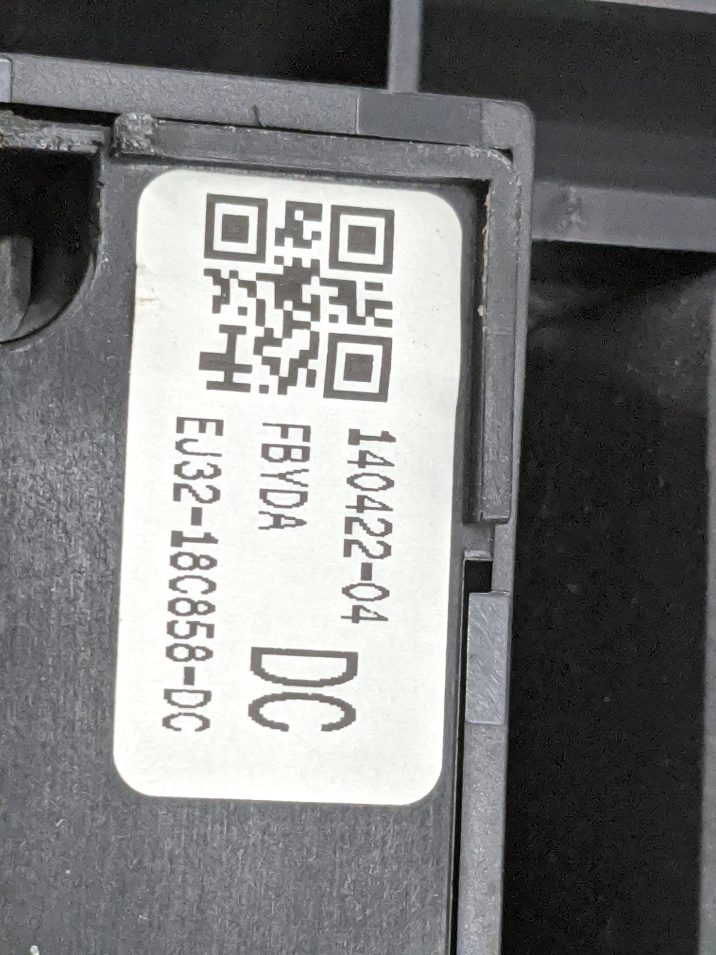 Land Rover Evoque Radio Control Panel Black - Oemusedautoparts1.com