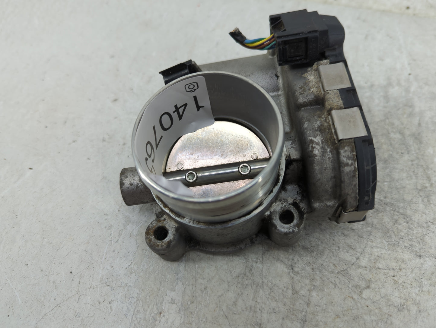 2013-2015 Land Rover Lr2 Throttle Body P/N:0 280 750 556 AG9E-9F991-AA Fits Fits 2012 2013 2014 2015 OEM Used Auto Parts - O