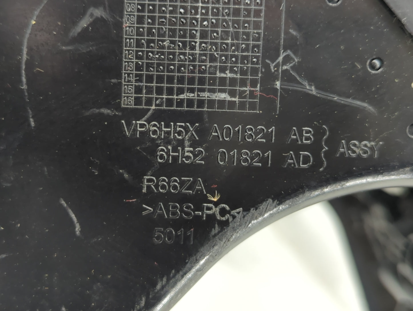 2013-2015 Land Rover Lr2 Radio Control Panel - Oemusedautoparts1.com