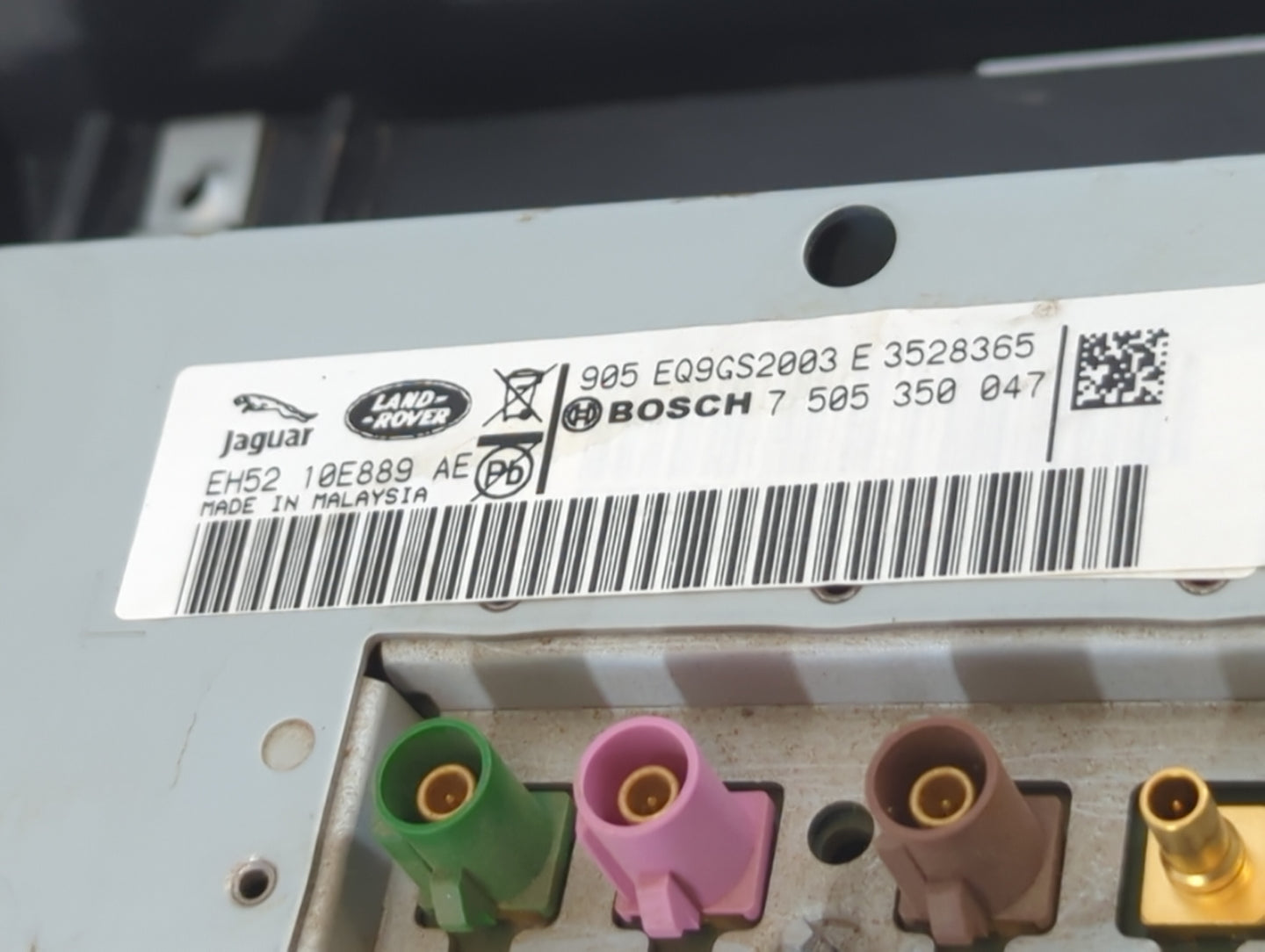 2013-2015 Land Rover Lr2 Radio AM FM Cd Player Receiver Replacement P/N:905 EQ9GS2003 E 3528365 EH52 10E889 Fits OEM Used Au