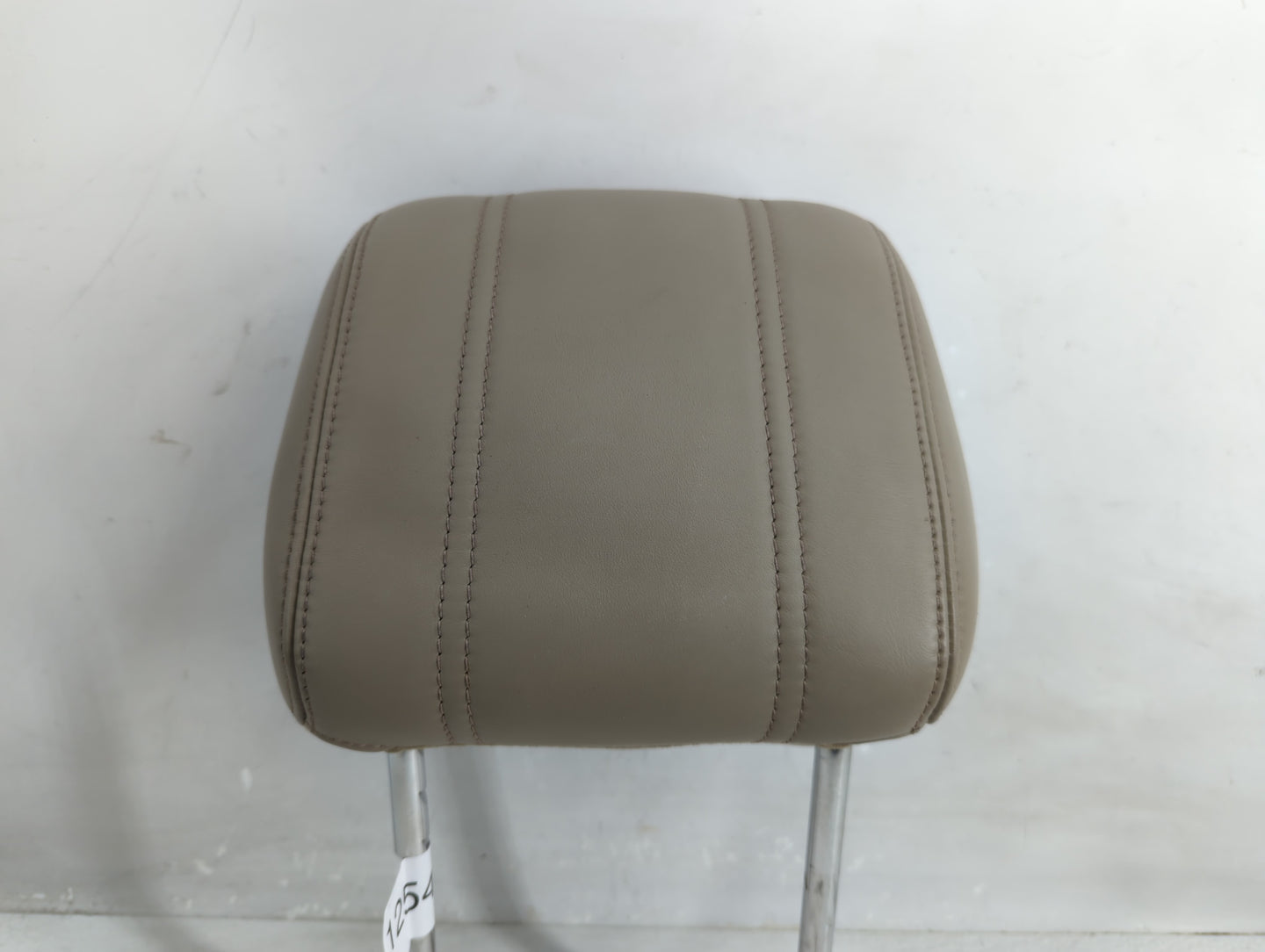 2014 Land Rover Range Rover Headrest Head Rest Front Driver Passenger Seat Fits OEM Used Auto Parts - Oemusedautoparts1.com