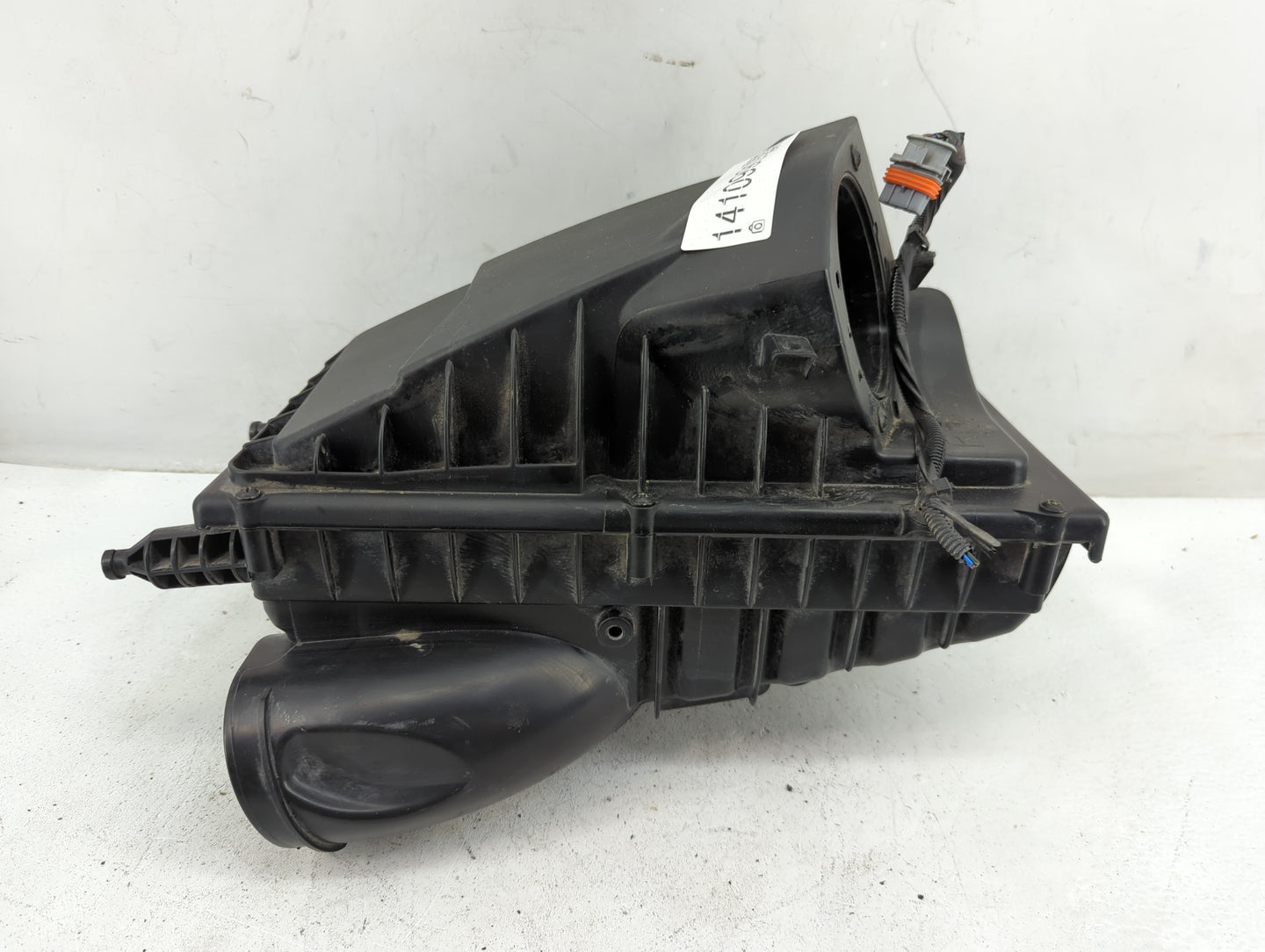 2014-2017 Land Rover Range Rover Air Cleaner Intake-duct Hose Tube - Oemusedautoparts1.com