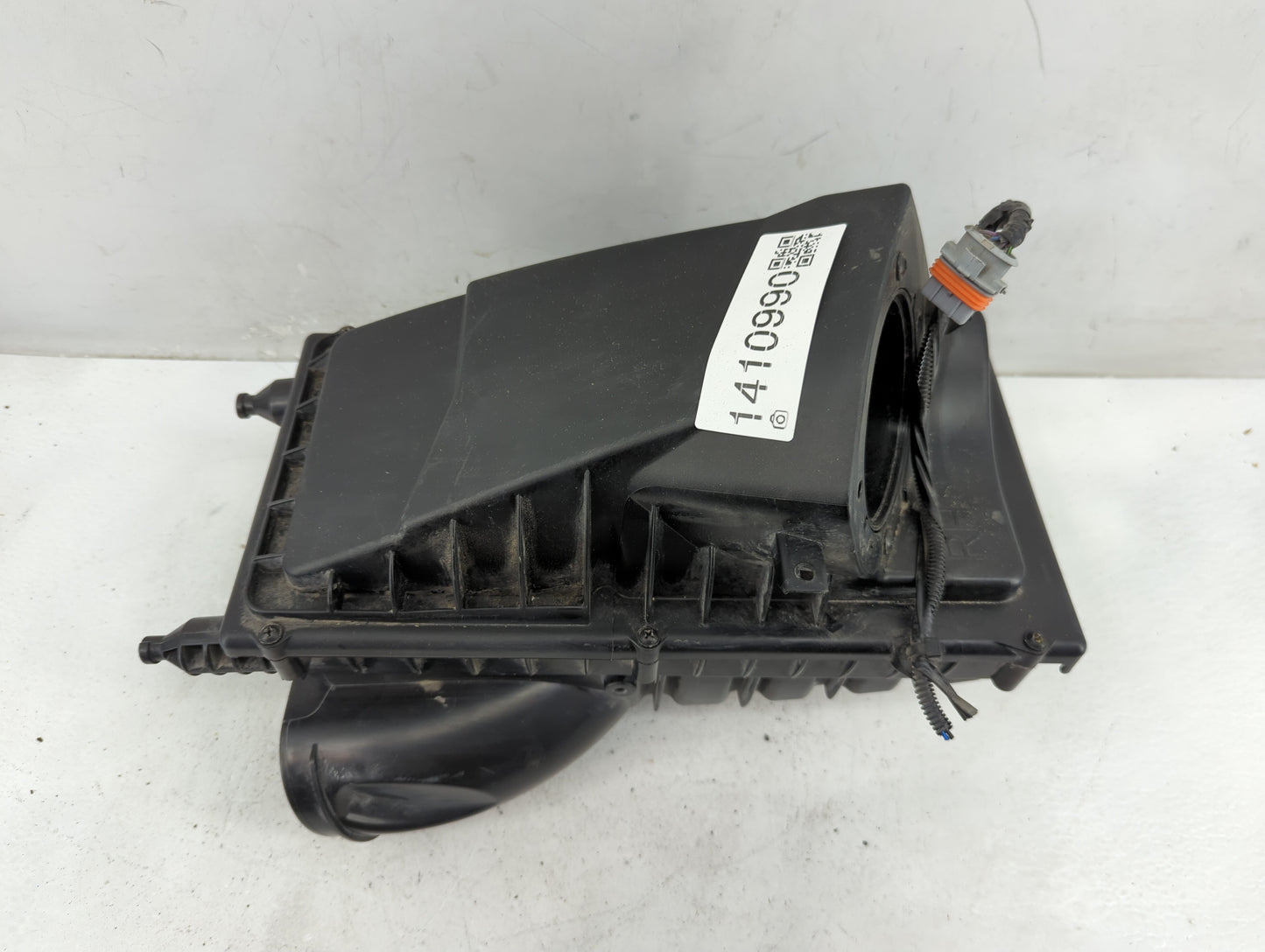 2014-2017 Land Rover Range Rover Air Cleaner Intake-duct Hose Tube - Oemusedautoparts1.com