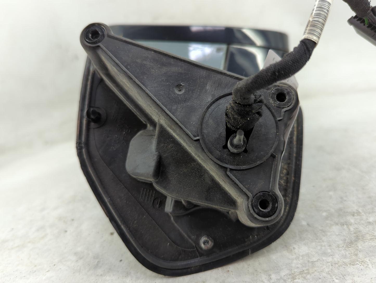 2014-2017 Land Rover Range Rover Passenger Side View Mirror - Right Door Mirror OEM Used - Oemusedautoparts1.com