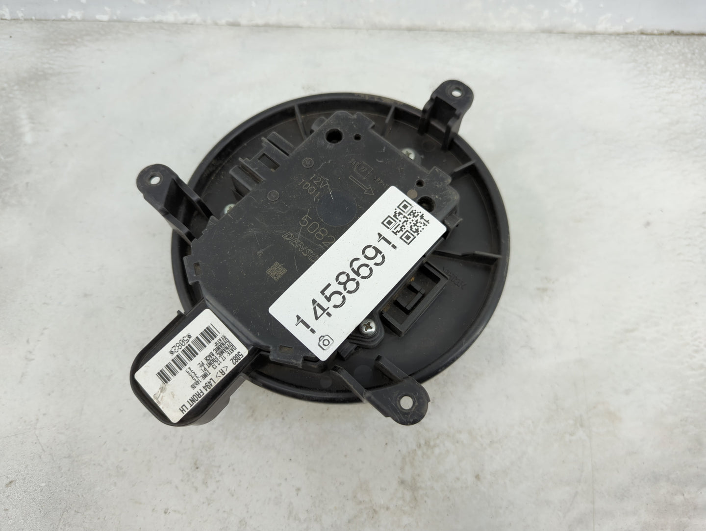 2014 Land Rover Range Rover Heater AC Blower Motor P/N:5082 Fits OEM Used Auto Parts - Oemusedautoparts1.com