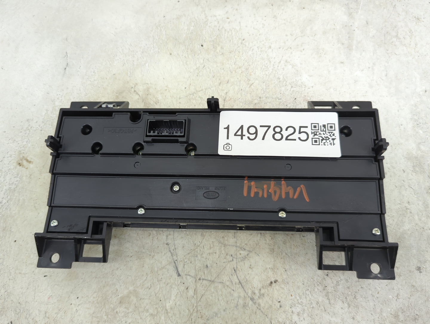 2014-2015 Land Rover Range Rover Climate Control Module Temperature AC/Heater Replacement P/N:DPLA-18A802-DF Fits Fits 2014 