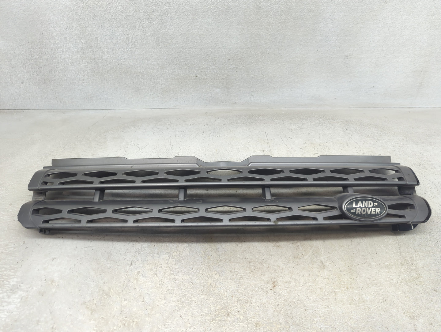 Land Rover Range Rover Evoque Front Grille Bumper Not Included - Oemusedautoparts1.com