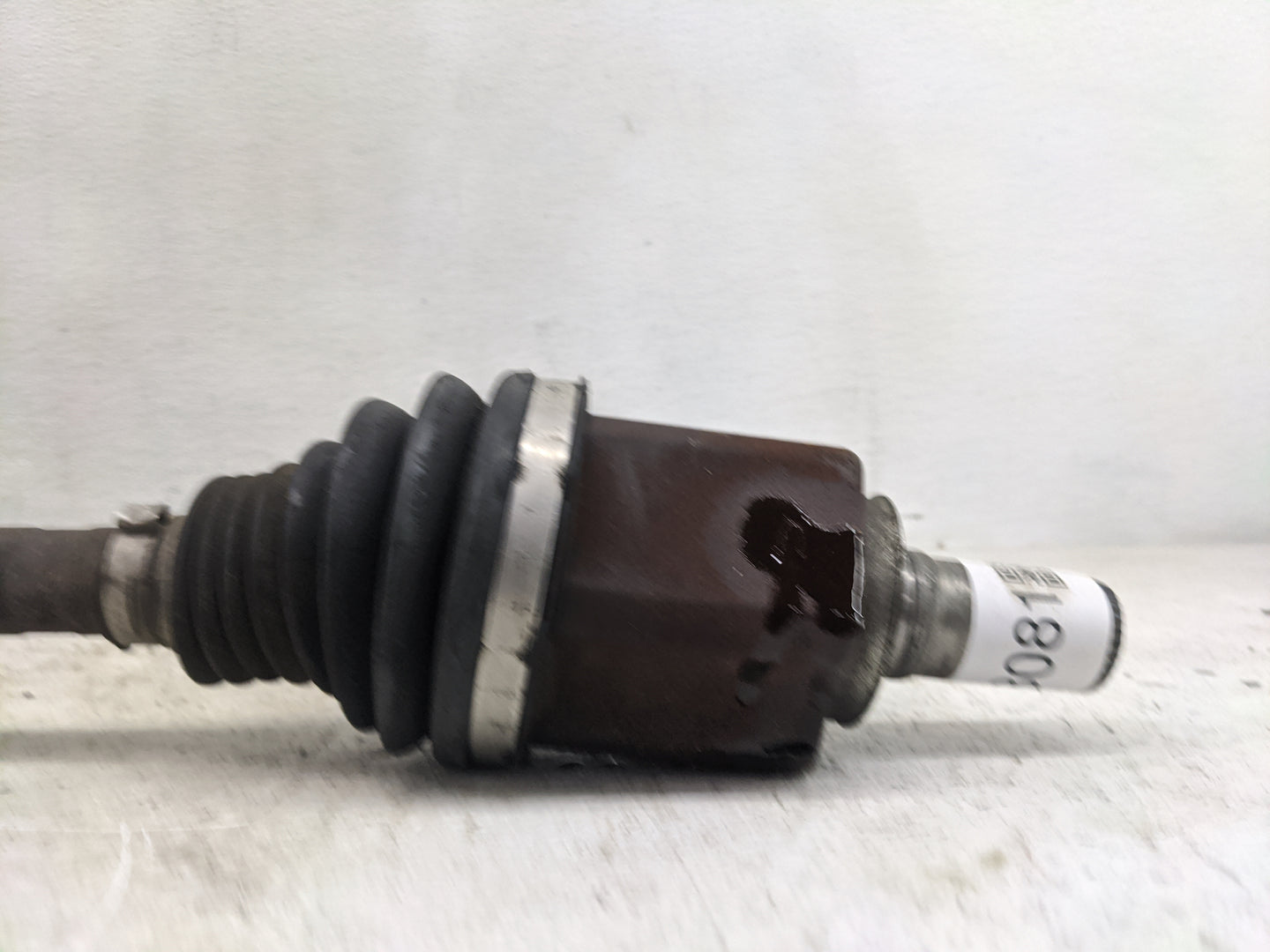 2012-2017 Land Rover Range Rover Evoque Axle Shaft Front Driver Cv C/v - Oemusedautoparts1.com