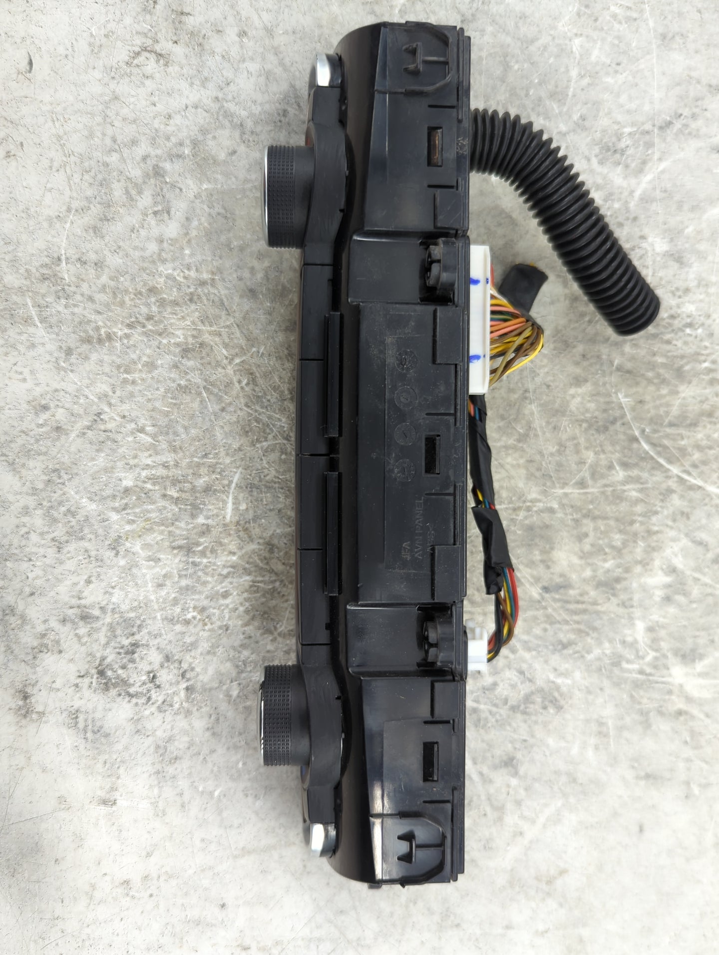 2014-2015 Land Rover Range Rover Evoque Climate Control Module Temperature AC/Heater Replacement P/N:Q1385702 97250-D5701 Fi