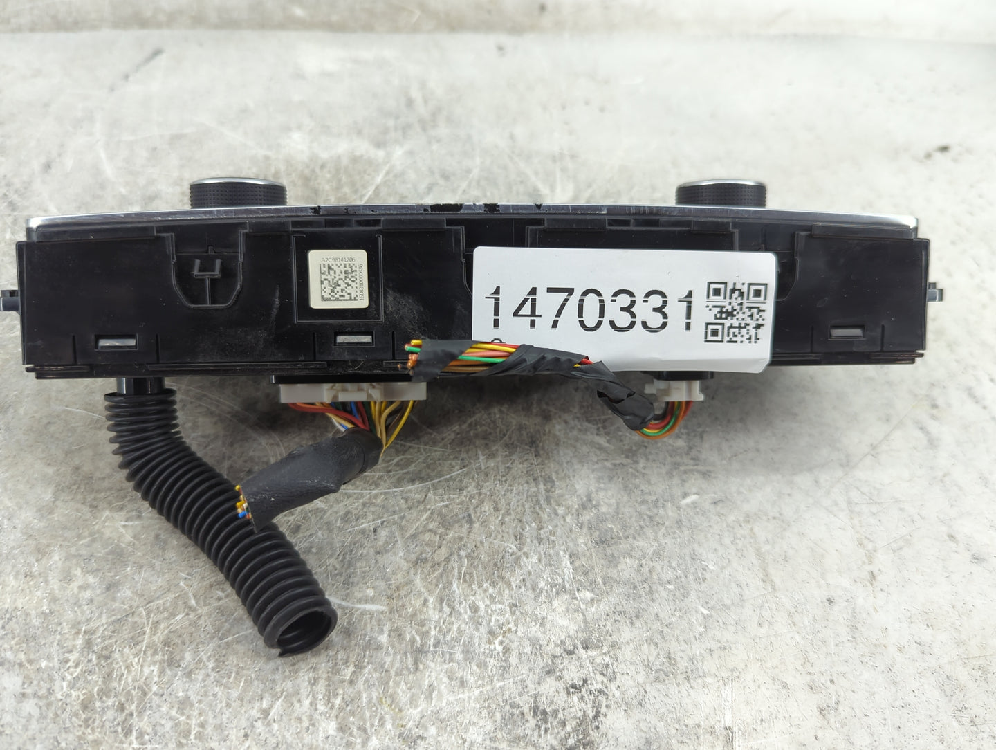 2014-2015 Land Rover Range Rover Evoque Climate Control Module Temperature AC/Heater Replacement P/N:Q1385702 97250-D5701 Fi