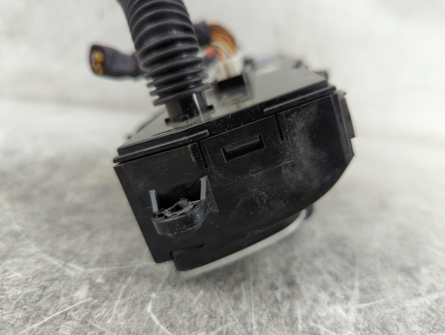 2014-2015 Land Rover Range Rover Evoque Climate Control Module Temperature AC/Heater Replacement P/N:Q1385702 97250-D5701 Fi