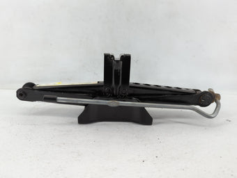 compare product 2014 Land Rover Range Rover Evoque Spare Scissor Car Jack
