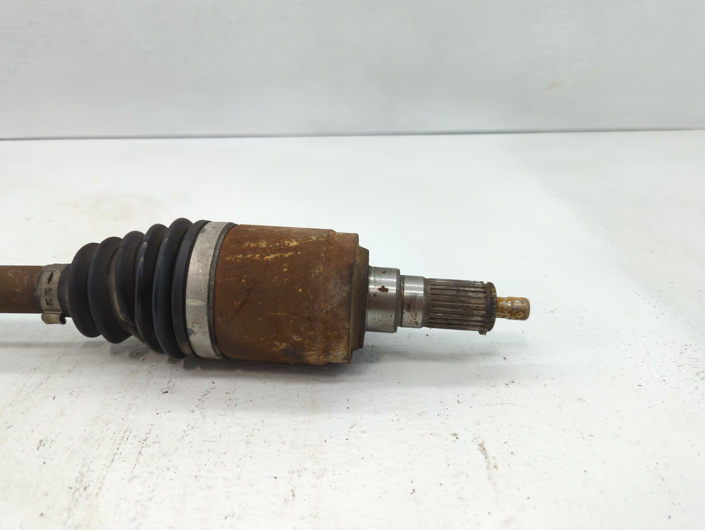 2012-2019 Land Rover Range Rover Evoque Axle Shaft Front Driver Cv C/v - Oemusedautoparts1.com