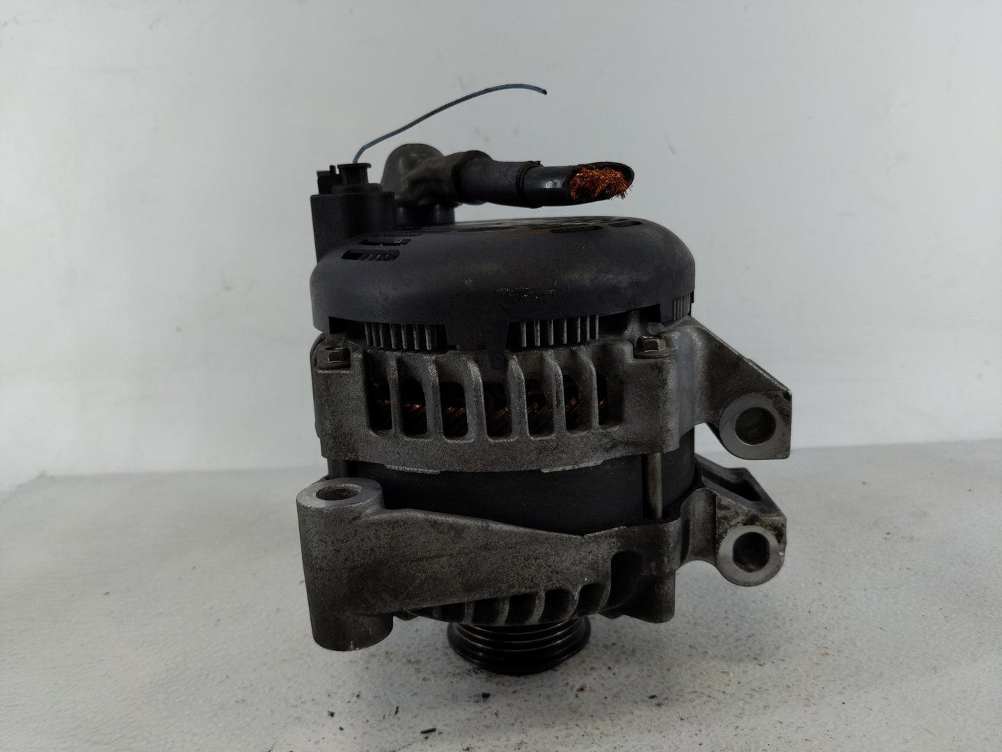 2014-2020 Land Rover Range Rover Sport Alternator Replacement Generator Charging Assembly Engine OEM P/N:CPLA-10300 AB Fits 