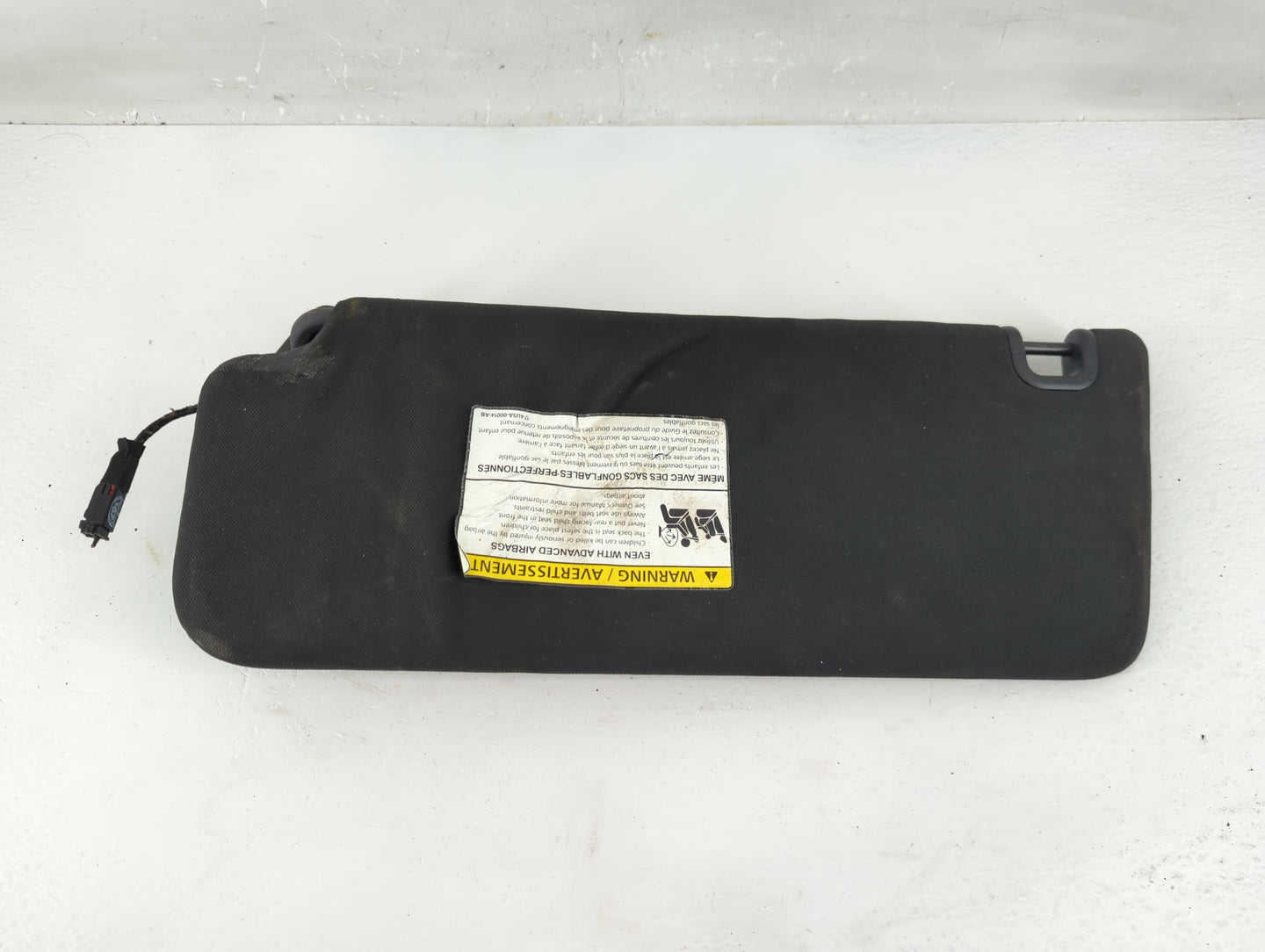 2014-2015 Land Rover Range Rover Sport Sun Visor Shade Replacement Passenger Right Mirror Fits Fits 2014 2015 OEM Used Auto 