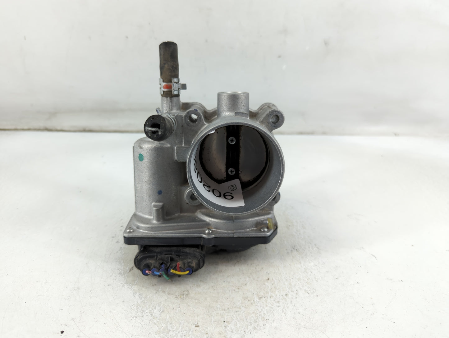 2011-2017 Lexus Ct200h Throttle Body P/N:142002R26 4C04GG538 Fits OEM Used Auto Parts - Oemusedautoparts1.com