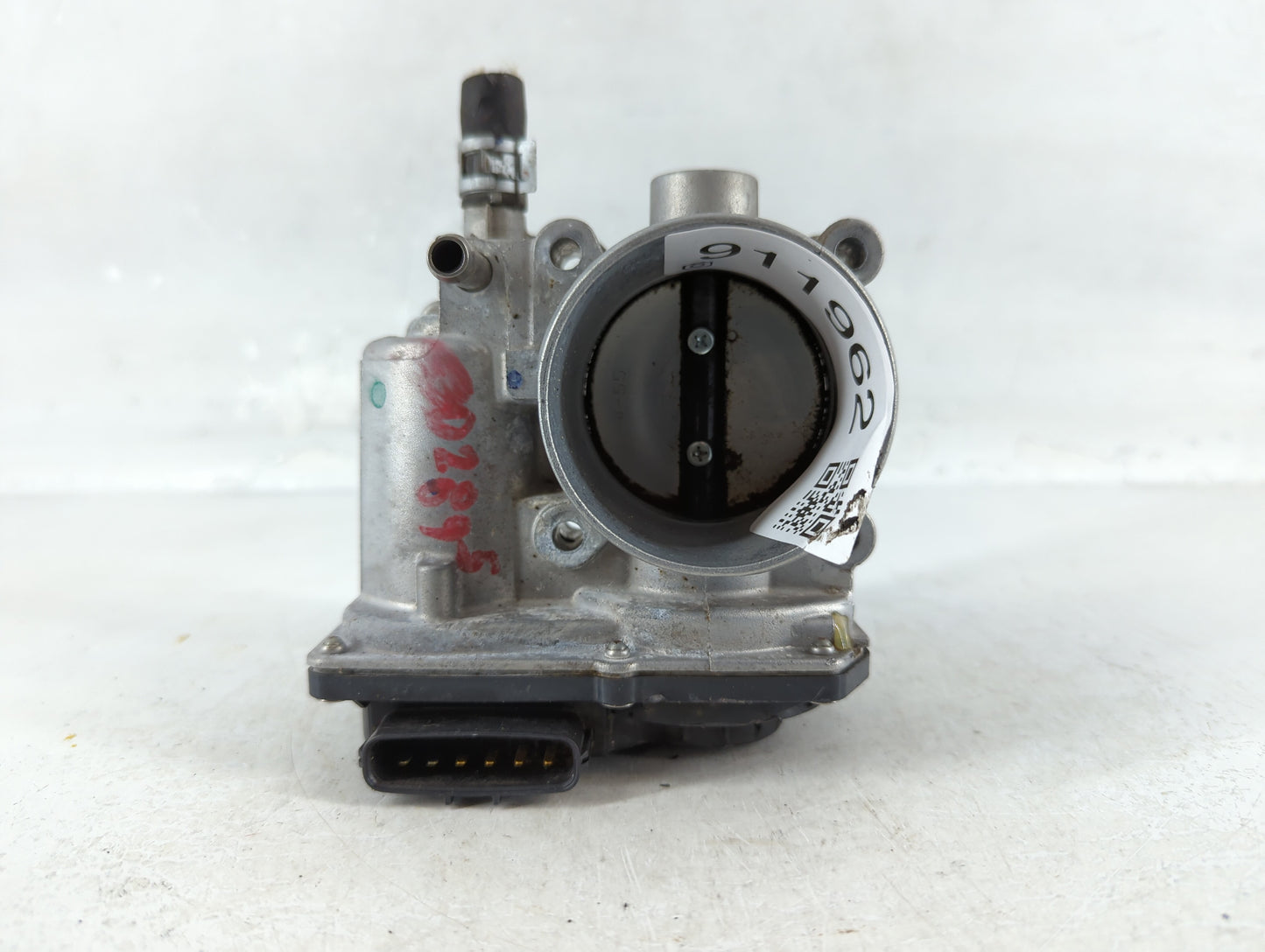 2011-2017 Lexus Ct200h Throttle Body P/N:142002R26 4C04GG538 Fits OEM Used Auto Parts - Oemusedautoparts1.com