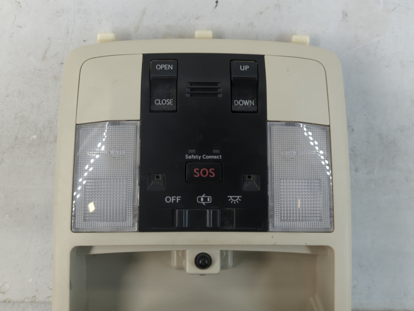 2014 Lexus Ct200h Overhead Roof Console - Oemusedautoparts1.com