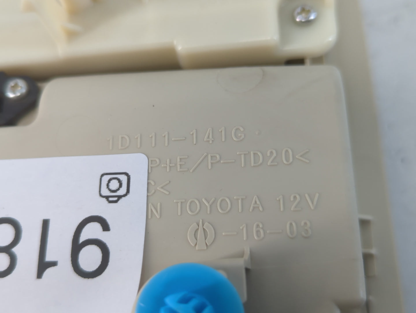2014 Lexus Ct200h Overhead Roof Console - Oemusedautoparts1.com