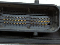 2013-2014 Lexus Es300h PCM Engine Control Computer ECU ECM PCU OEM P/N:89661-33L20 Fits Fits 2013 2014 OEM Used Auto Parts -