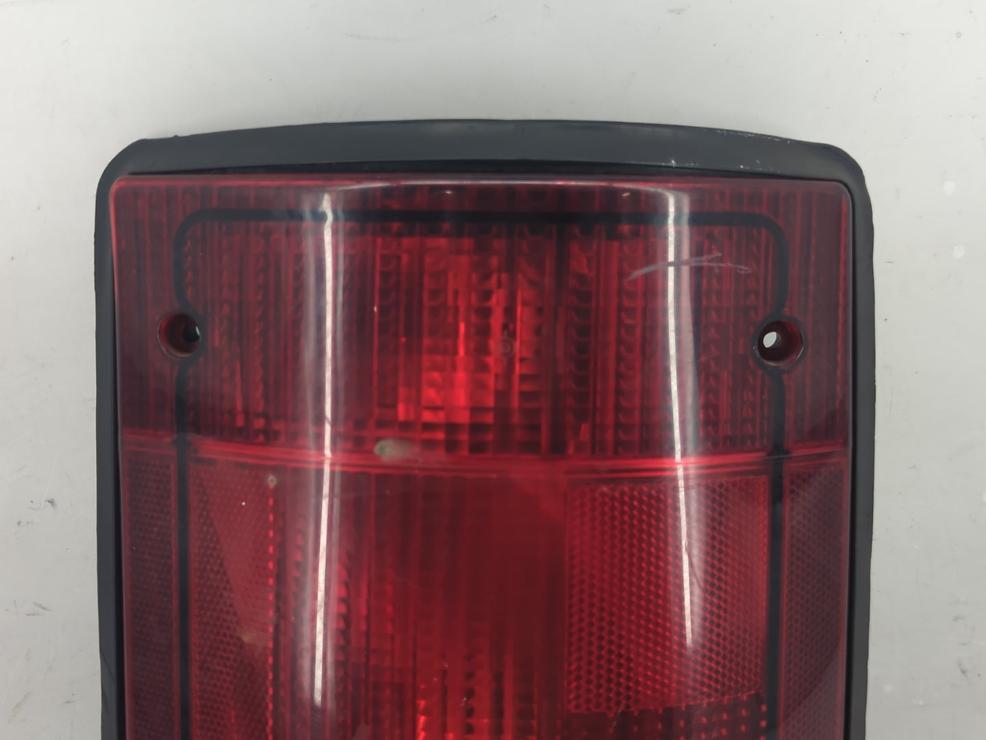 2014 Lexus Es350 Tail Light Assembly Passenger Right OEM P/N:9C24-13404-AC Fits OEM Used Auto Parts - Oemusedautoparts1.com