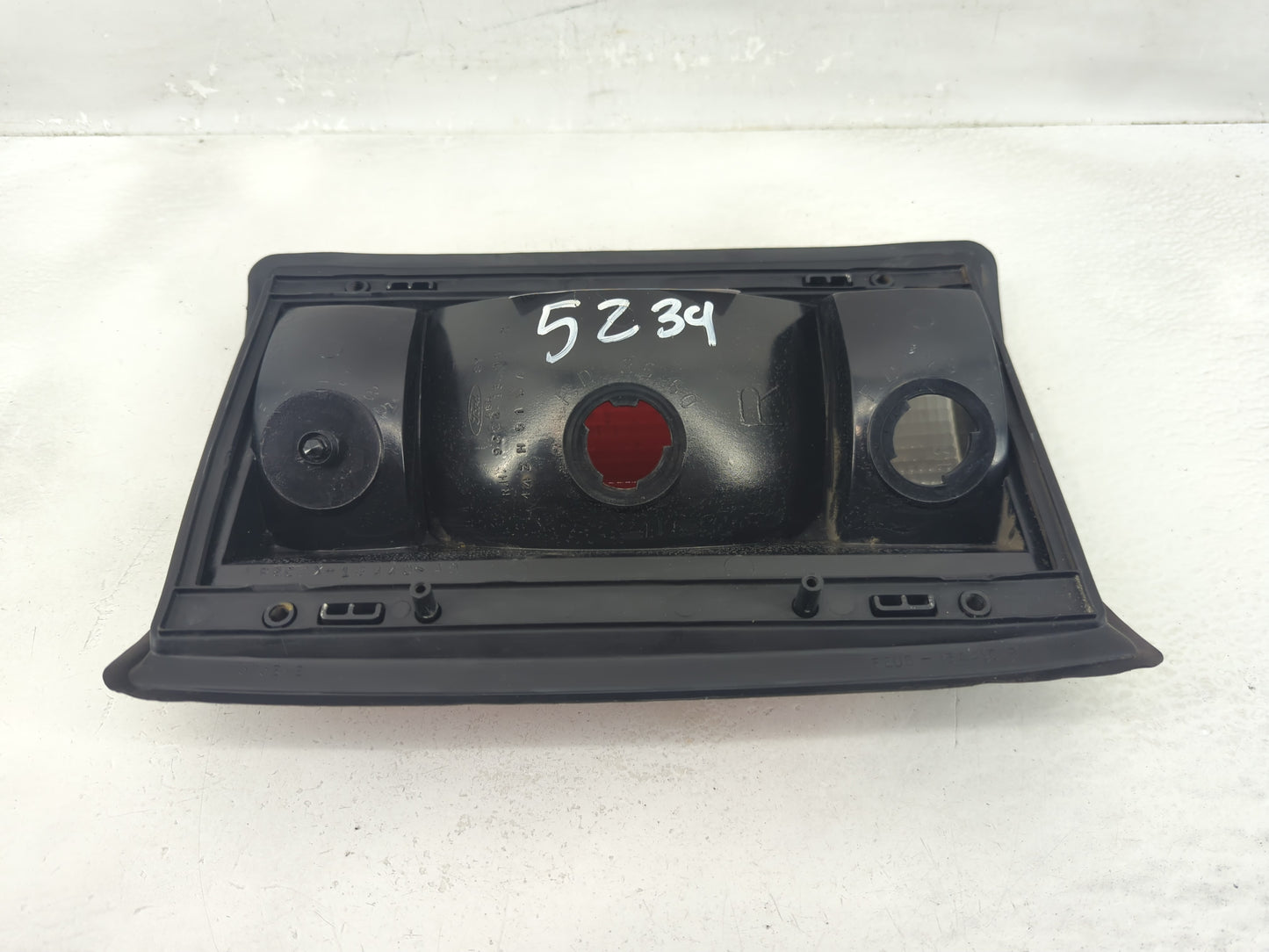 2014 Lexus Es350 Tail Light Assembly Passenger Right OEM P/N:9C24-13404-AC Fits OEM Used Auto Parts - Oemusedautoparts1.com