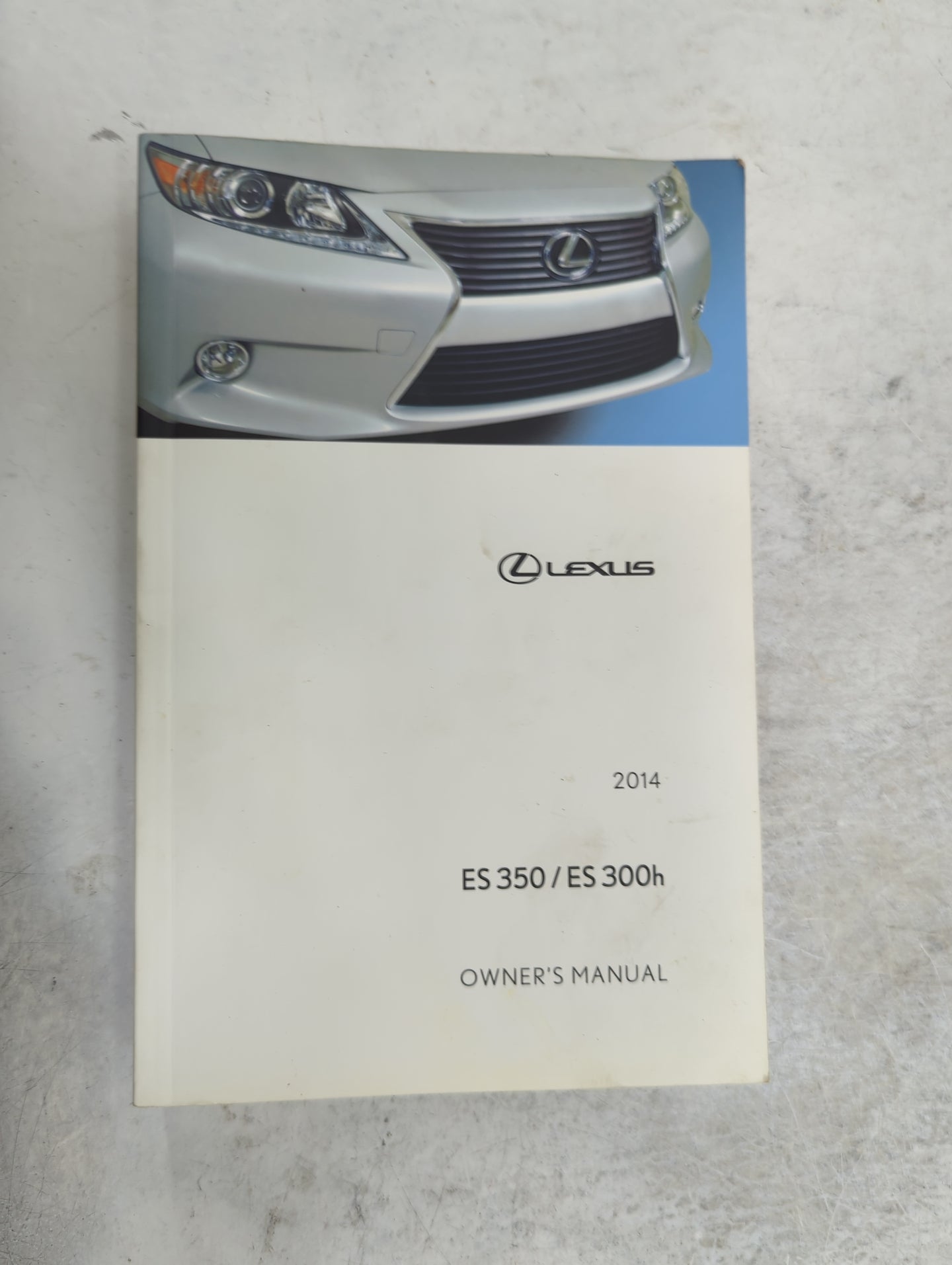 2014 Lexus Es350 Owners Manual Book Guide P/N:OM33A60U 01999-33A60 OEM Used Auto Parts - Oemusedautoparts1.com