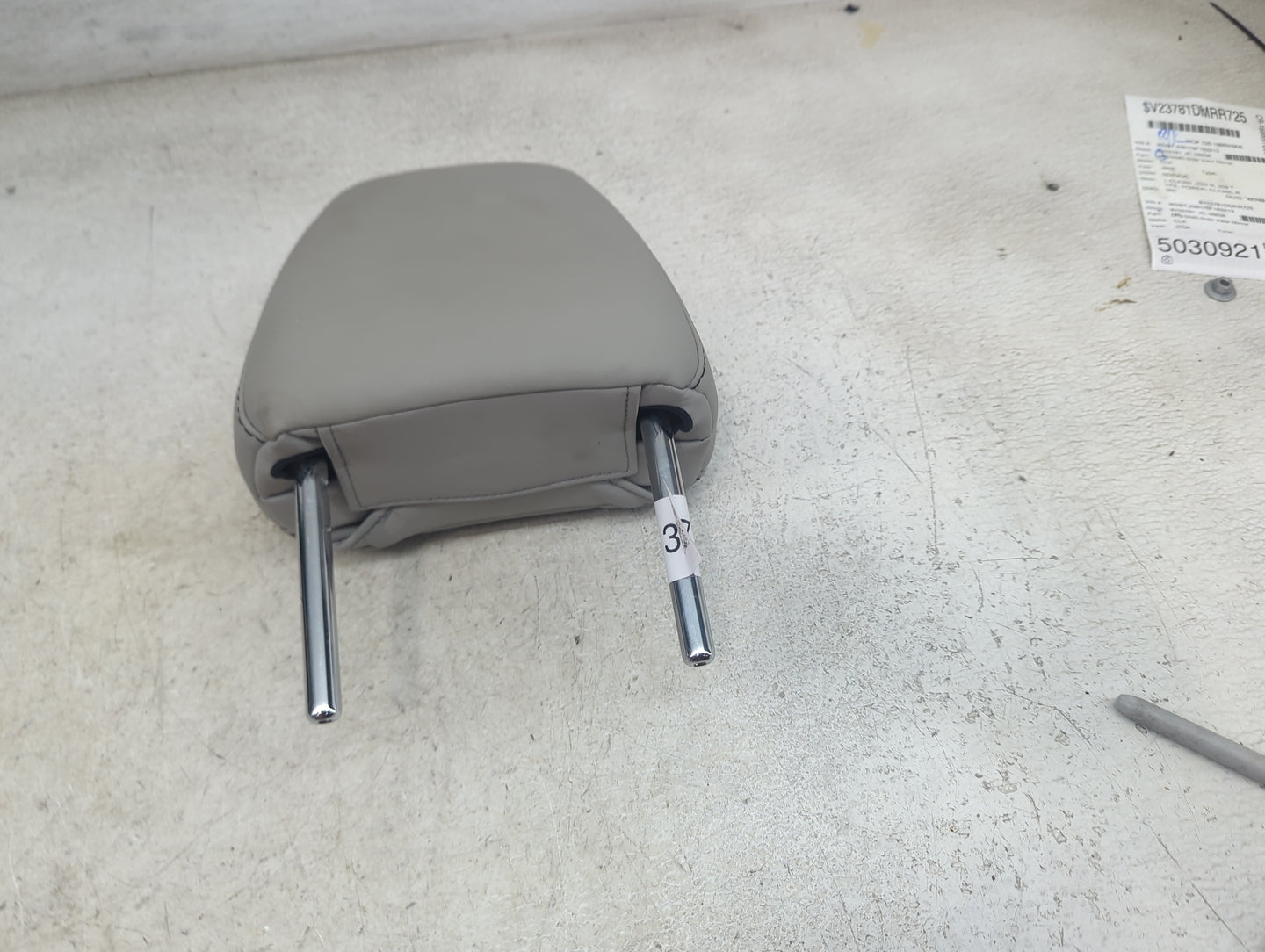 2014 Lexus Es350 Headrest Head Rest Front Driver Seat Gray - Oemusedautoparts1.com