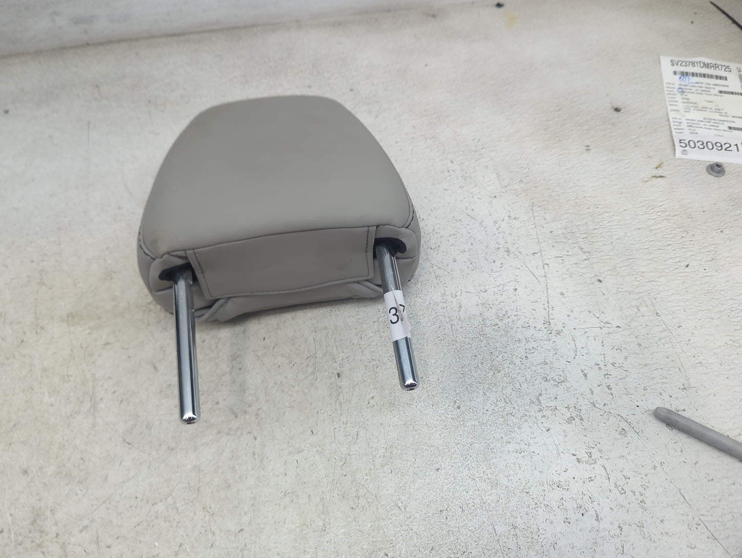 2014 Lexus Es350 Headrest Head Rest Front Driver Seat Gray - Oemusedautoparts1.com
