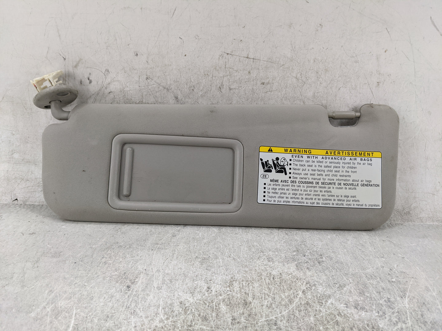2013-2015 Lexus Es350 Sun Visor Shade Replacement Driver Left Mirror Fits Fits 2013 2014 2015 OEM Used Auto Parts - Oemuseda