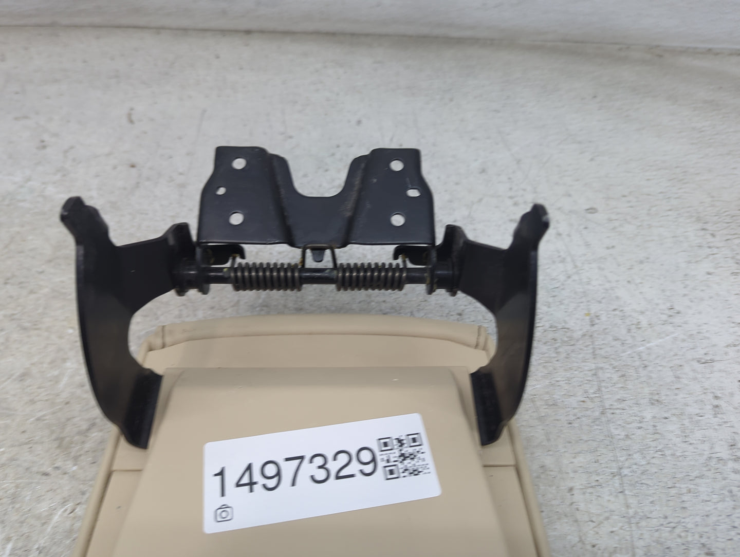 2014 Lexus Es350 Center Console Armrest Cover Lid Fits OEM Used Auto Parts - Oemusedautoparts1.com