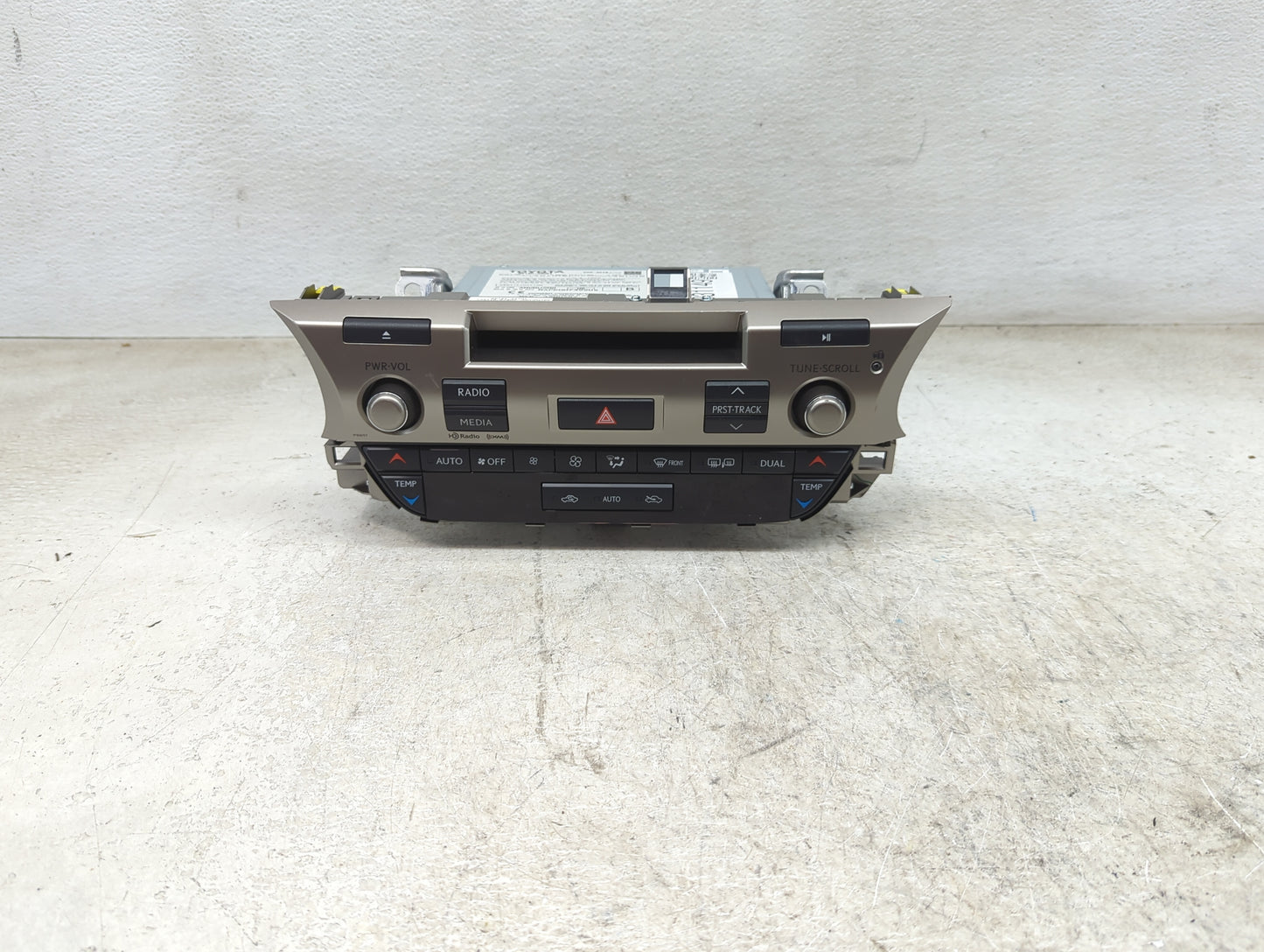 2013-2014 Lexus Es350 Radio AM FM Cd Player Receiver Replacement P/N:86140-33061 CVX-3218, AJDK046 Fits Fits 2013 2014 OEM U