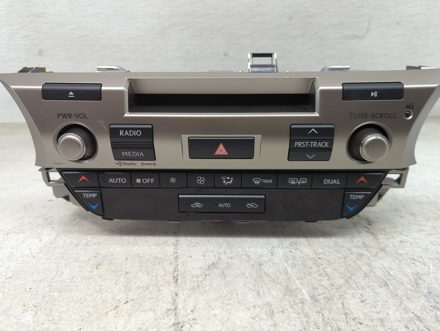 2013-2014 Lexus Es350 Radio AM FM Cd Player Receiver Replacement P/N:86140-33061 CVX-3218, AJDK046 Fits Fits 2013 2014 OEM U