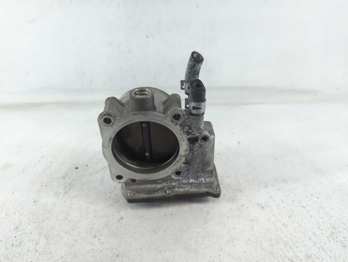 2007-2018 Lexus Es350 Throttle Body P/N:22030-0P050 Fits OEM Used Auto Parts - Oemusedautoparts1.com
