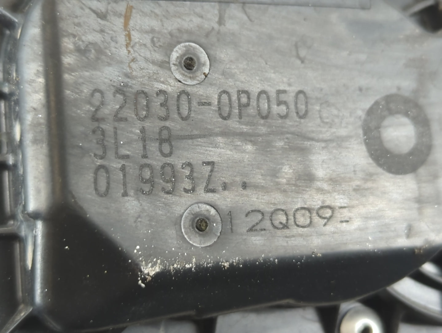 2007-2018 Lexus Es350 Throttle Body P/N:22030-0P050 Fits OEM Used Auto Parts - Oemusedautoparts1.com