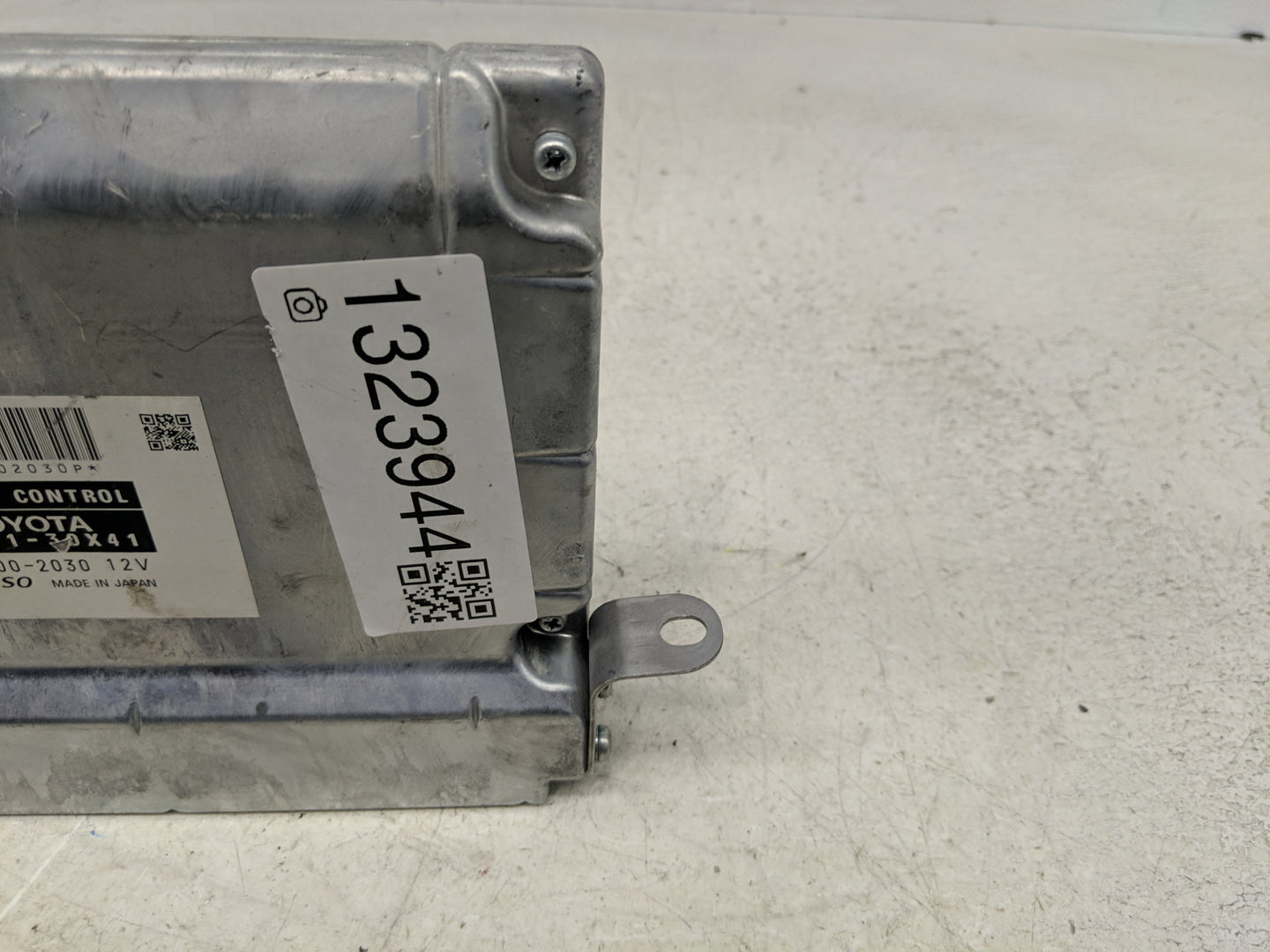 2014-2015 Lexus Gs350 PCM Engine Control Computer ECU ECM PCU OEM P/N:89661-30X41 Fits Fits 2014 2015 OEM Used Auto Parts - 