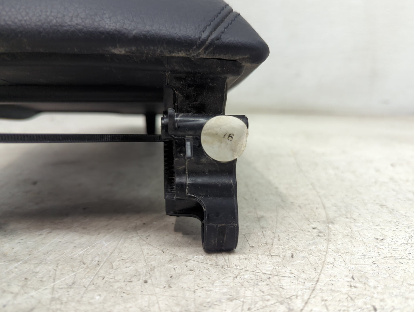 2014 Lexus Is250 Center Console Armrest Cover Lid Fits OEM Used Auto Parts - Oemusedautoparts1.com